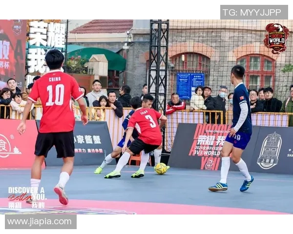 国家足球比赛精彩纷呈各国球队争夺荣誉展现足球魅力与团结精神