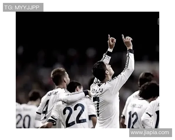 足球红白军的荣耀与梦想：追寻历史足迹的传奇之旅