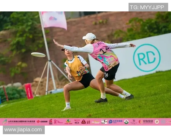 飞盘热潮席卷上海:探索飞盘队的力量与变革之路 飞盘热潮席卷上海:探索飞盘队的力量与变革之路